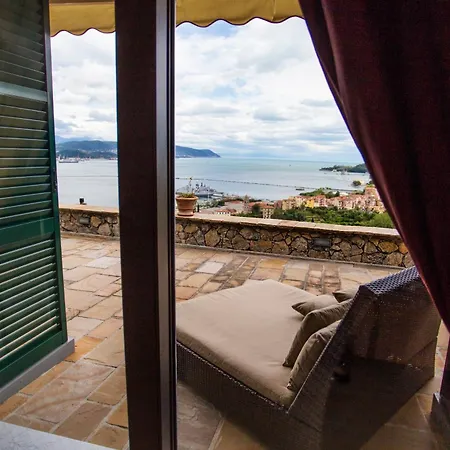 Hotel apartamentowy Miramare Apartments&suites La Spezia