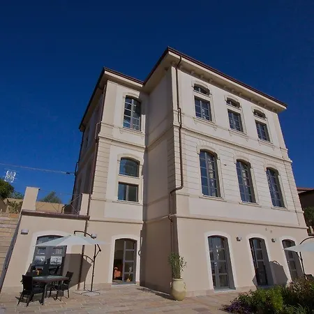 Miramare Apartments&suites Aparthotel La Spezia