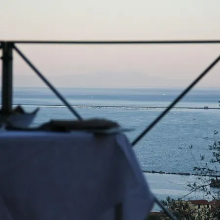 Miramare Apartments&suites 4* La Spezia