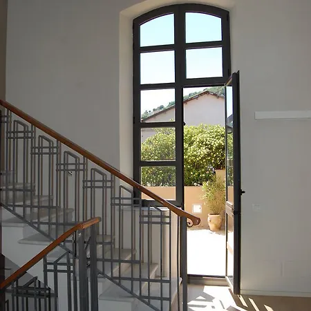 Miramare Apartments&suites 4*