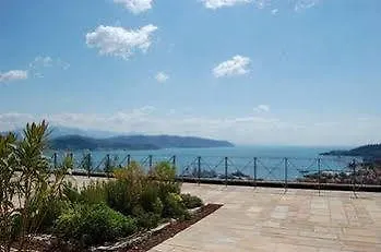 Miramare Apartments&suites La Spezia