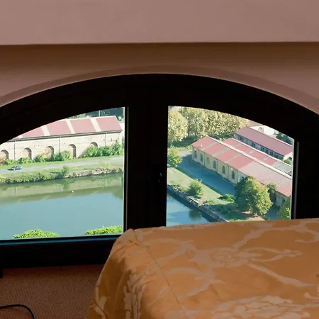 Miramare Apartments&suites Apart Otel 3*