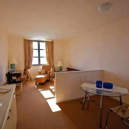 Miramare Apartments&suites Hotel apartamentowy La Spezia