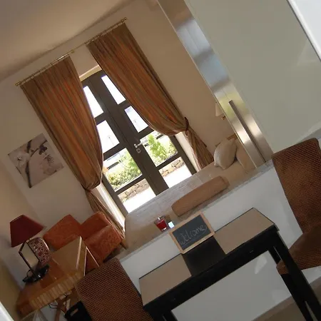Miramare Apartments&suites 4*