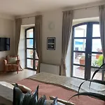 Aparthotel Miramare Apartments&suites 4*
