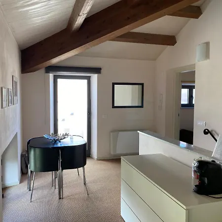 Miramare Apartments&suites Ла-Спеція