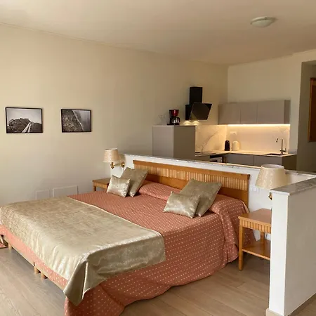 Miramare Apartments&suites 3*