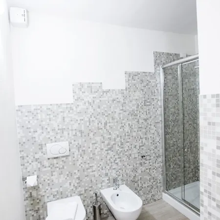 Miramare Apartments&suites 3* Ла-Спеція