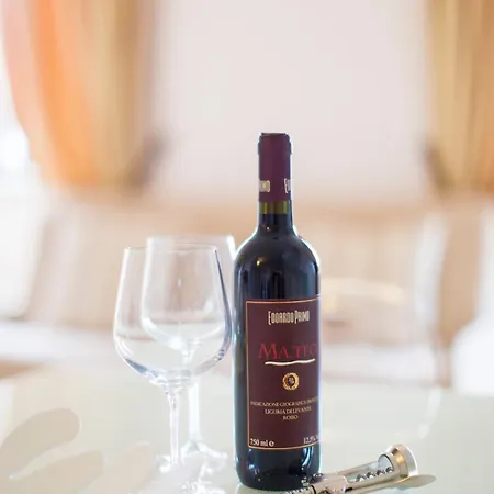 Miramare Apartments&suites Lägenhetshotell 4*