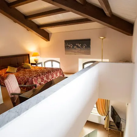 Miramare Apartments&suites