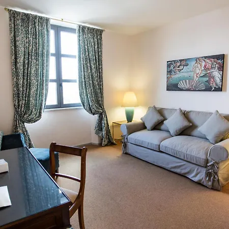 Miramare Apartments&suites 3*