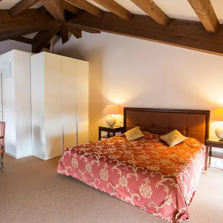 Miramare Apartments&suites
