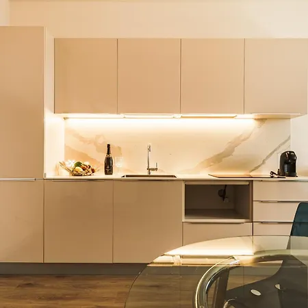 Aparthotel Miramare Apartments&suites La Spezia