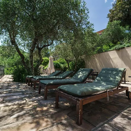 Miramare Apartments&suites Aparthotel 4*