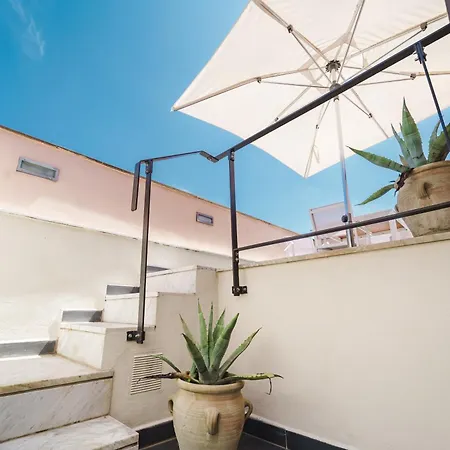 Aparthotel Miramare Apartments&suites 4*
