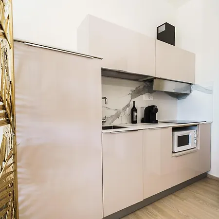 Miramare Apartments&suites Aparthotel