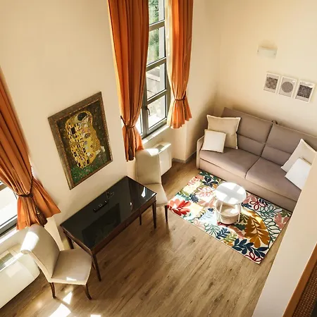 Miramare Apartments&suites Aparthotel