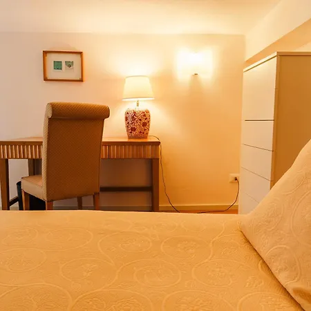 Miramare Apartments&suites 4* La Spezia