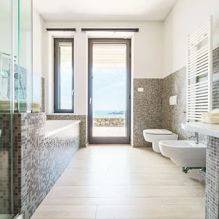 Aparthotel Miramare Apartments&suites