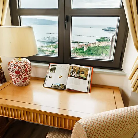 Miramare Apartments&suites 4* La Spezia