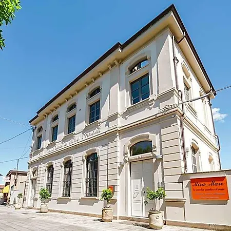 Miramare Apartments&suites 4* La Spezia