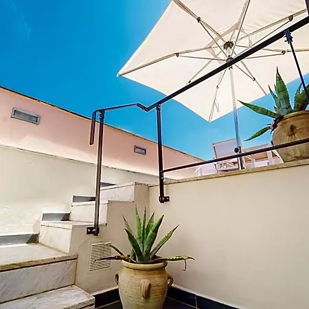 Miramare Apartments&suites La Spezia