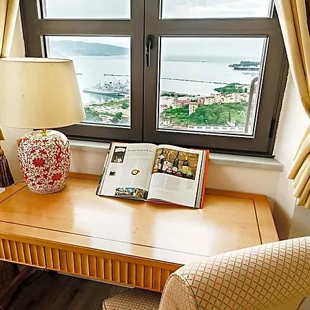 Miramare Apartments&suites 4* Специя