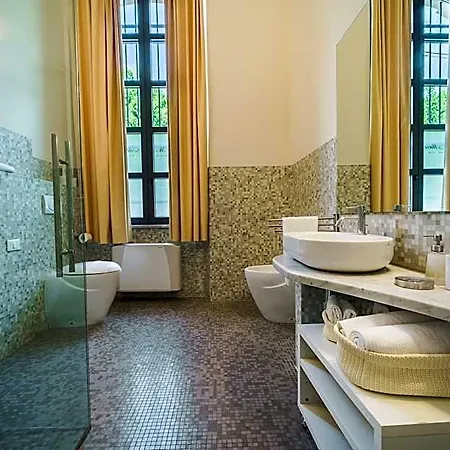 Miramare Apartments&suites 4* Специя