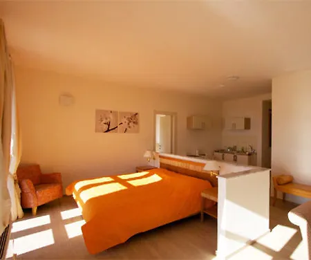 Miramare Apartments&suites 4* ラ・スペツィア