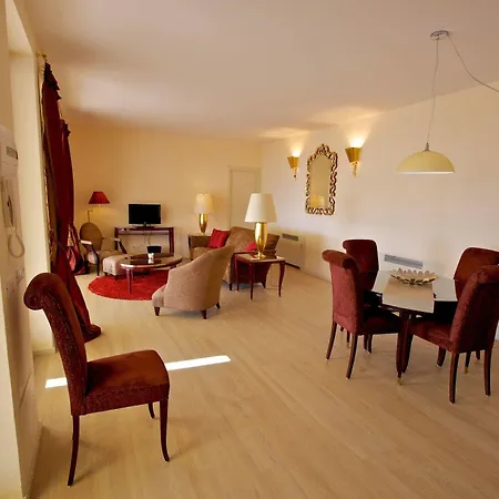 Miramare Apartments&suites